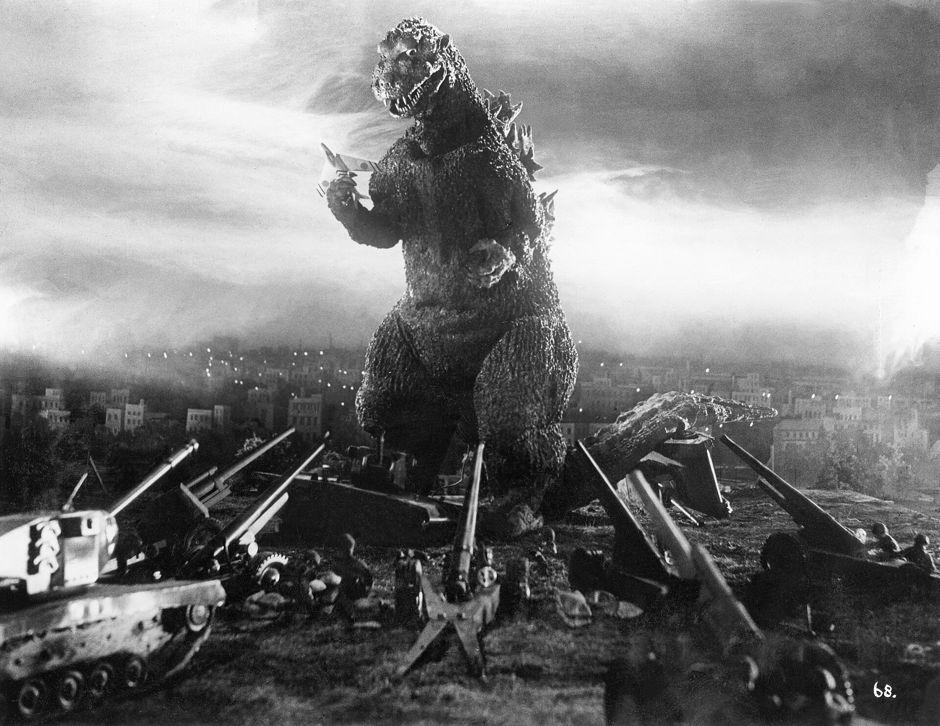 Imagem de referência relacionada a Gojira, item descrito como filme de ficção científica japonês de 1954