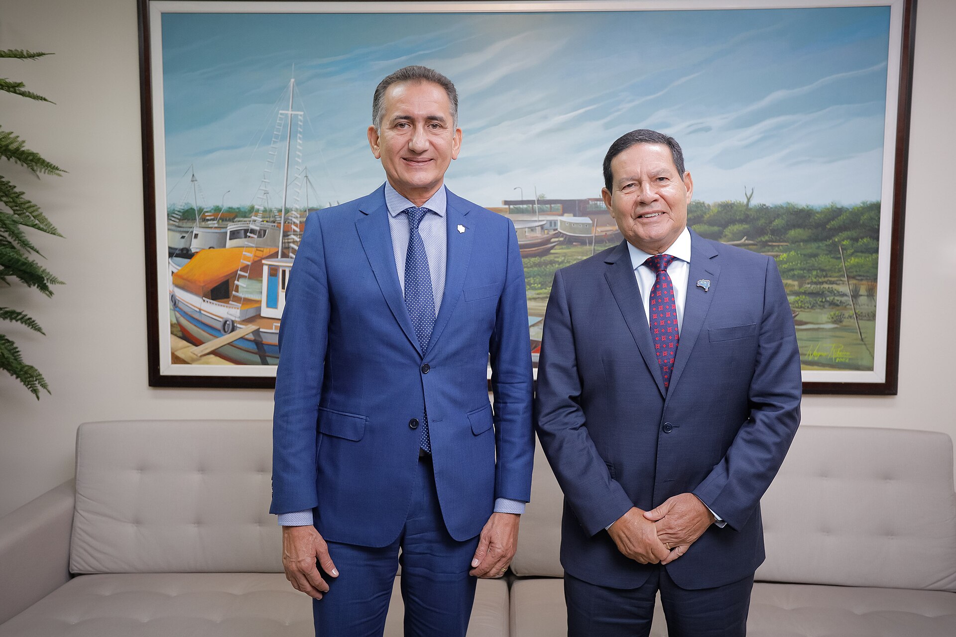 Imagem de referência de governador do Amapá, descrito nos dados abertos como chefe do poder executivo do estado brasileiro do Amapá