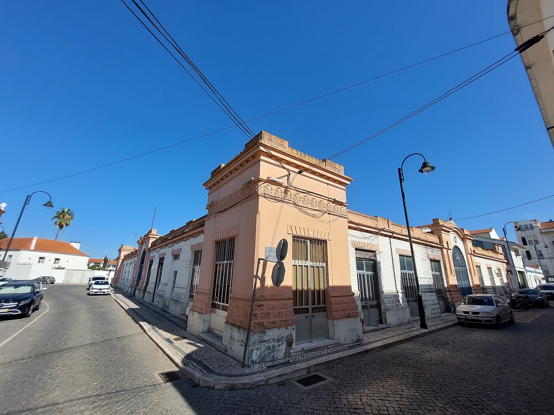 Imagem de referência relacionada a Almeirim, item descrito como cidade portuguesa sede do Município de Almeirim