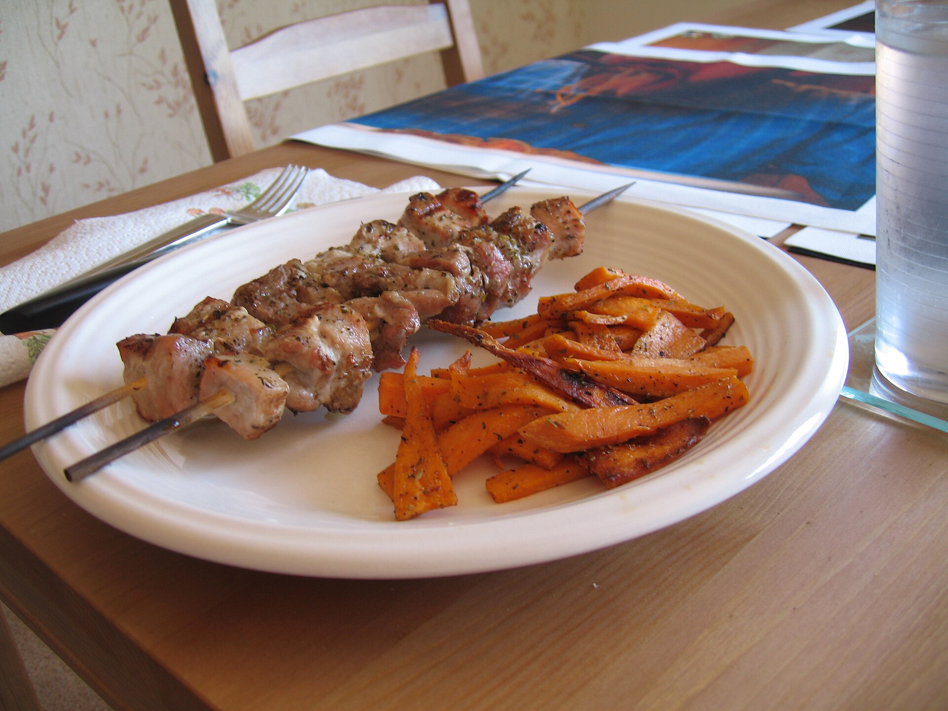 Imagem de referência relacionada a Souvlaki (álbum), item descrito como álbum de estúdio de Slowdive