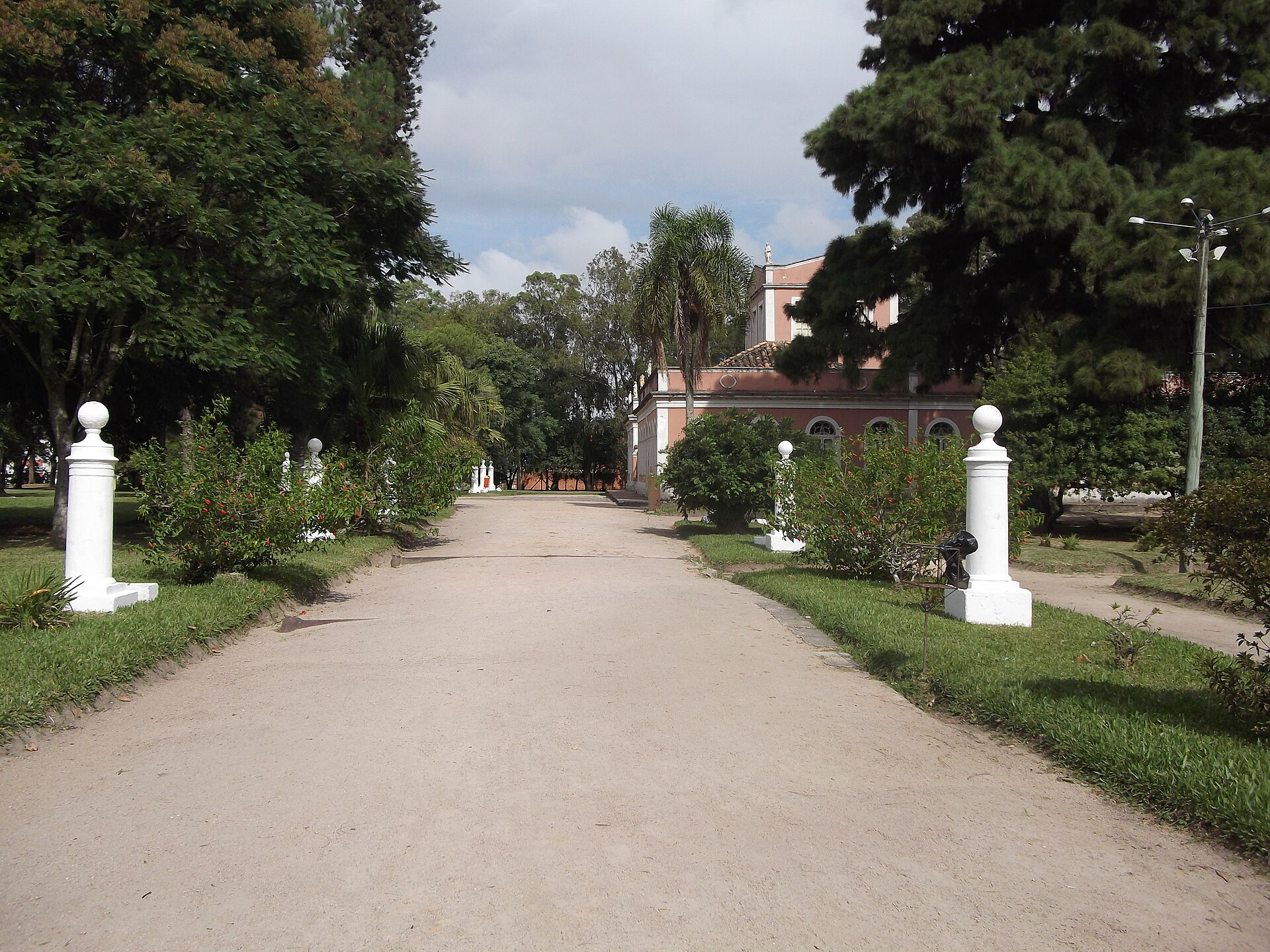 Imagem de referência de Museu da Baronesa, descrito nos dados abertos como museu no Brasil