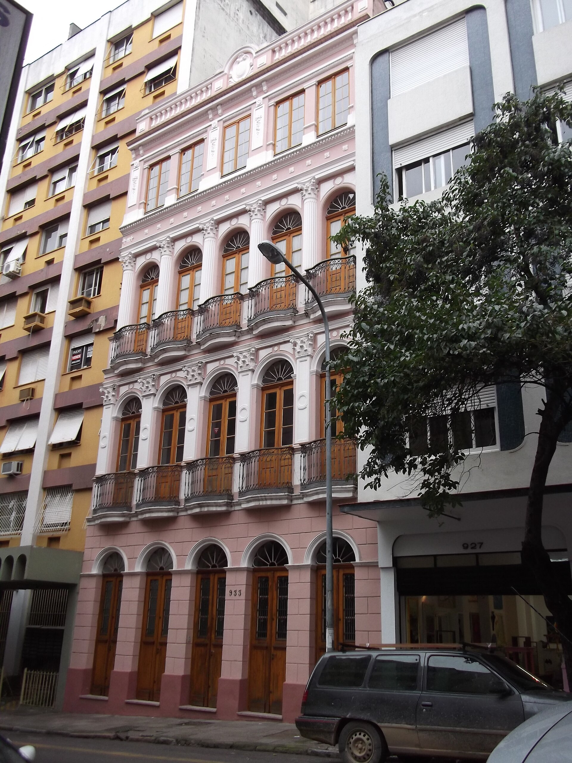 Imagem de referência relacionada a Edifício à rua Riachuelo 933, item descrito como registro de referência sobre Edifício à rua Riachuelo 933, organizado a partir de dados estruturados abertos