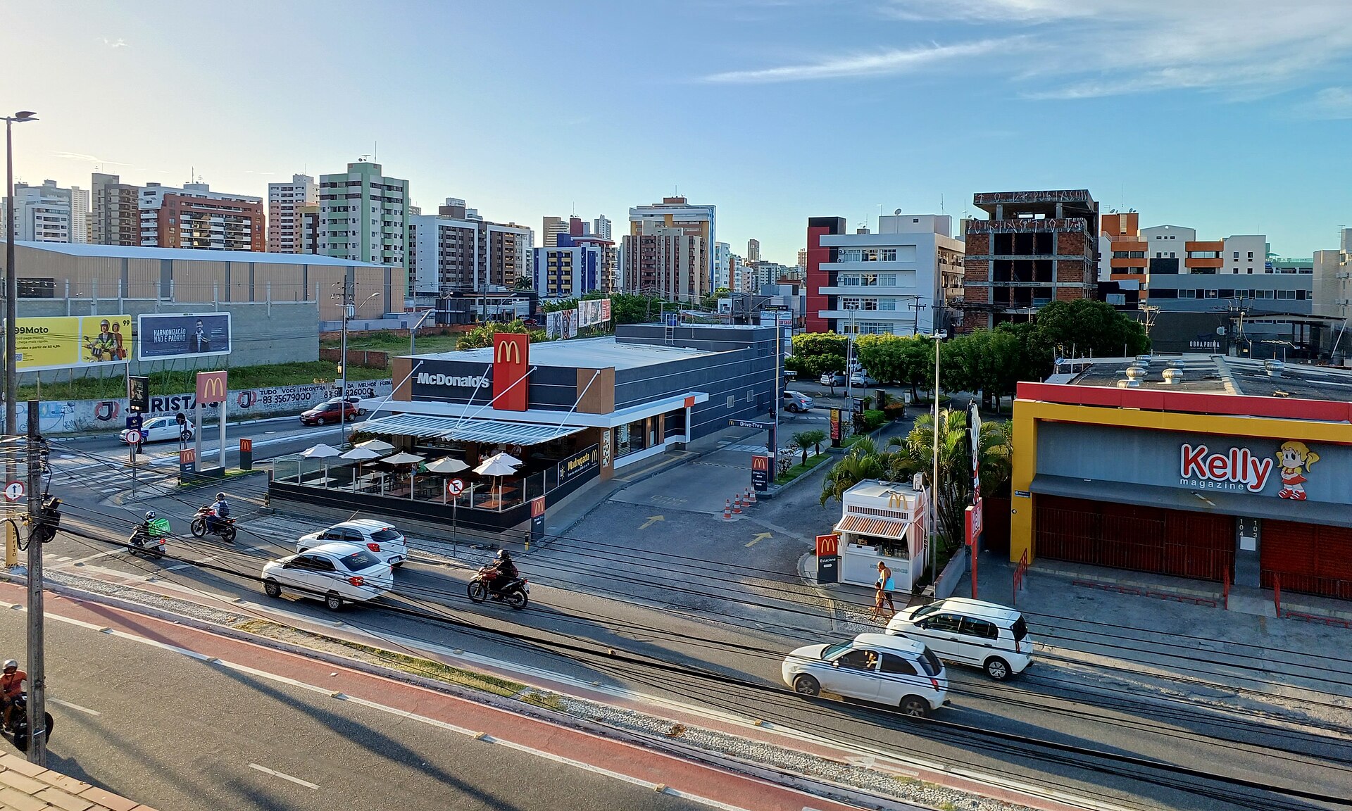 Imagem de referência relacionada a Mercado de Artesanato Paraibano, item descrito como mercado de artesanato localizado no bairro de Manaíra, João Pessoa, Paraíba