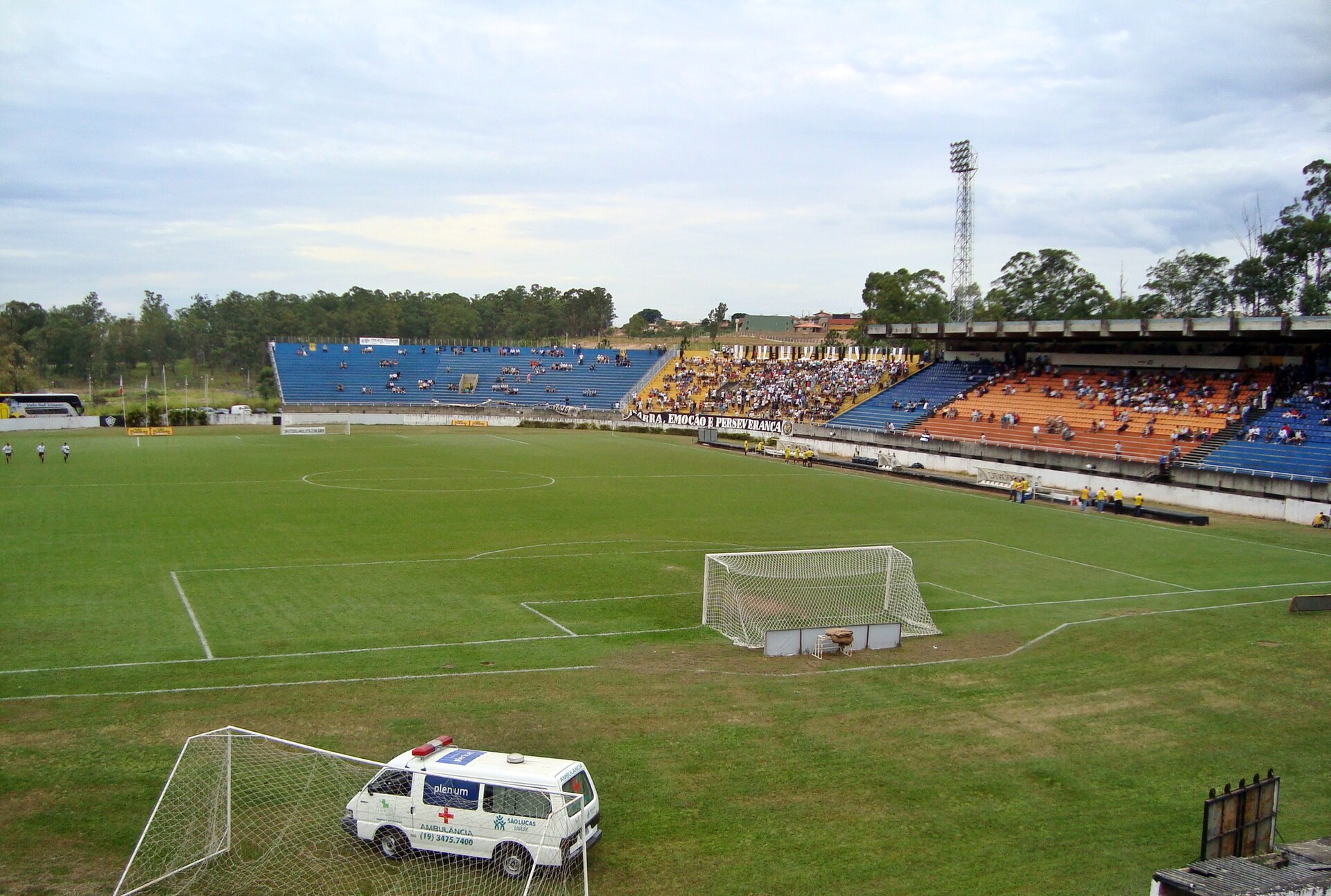 Imagem de referência de Estádio Municipal Décio Vitta, descrito nos dados abertos como estádio de futebol no Brasil