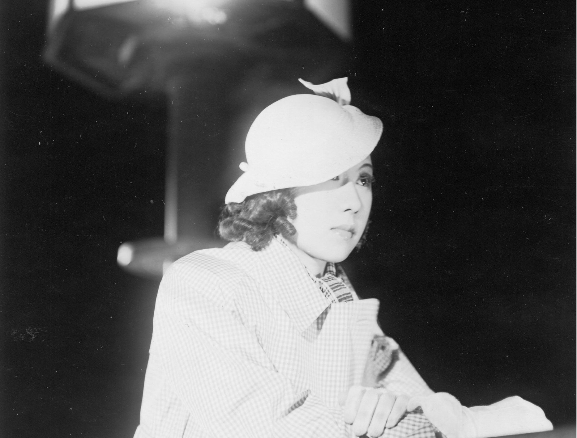Imagem de referência de Naniwa Erejī, descrito nos dados abertos como filme de 1936 dirigido por Kenji Mizoguchi
