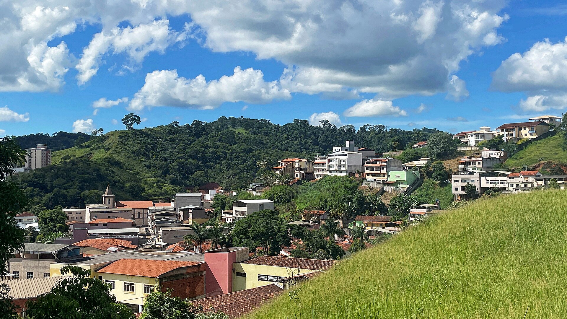 Imagem de referência de Teixeiras, descrito nos dados abertos como município brasileiro do estado de Minas Gerais