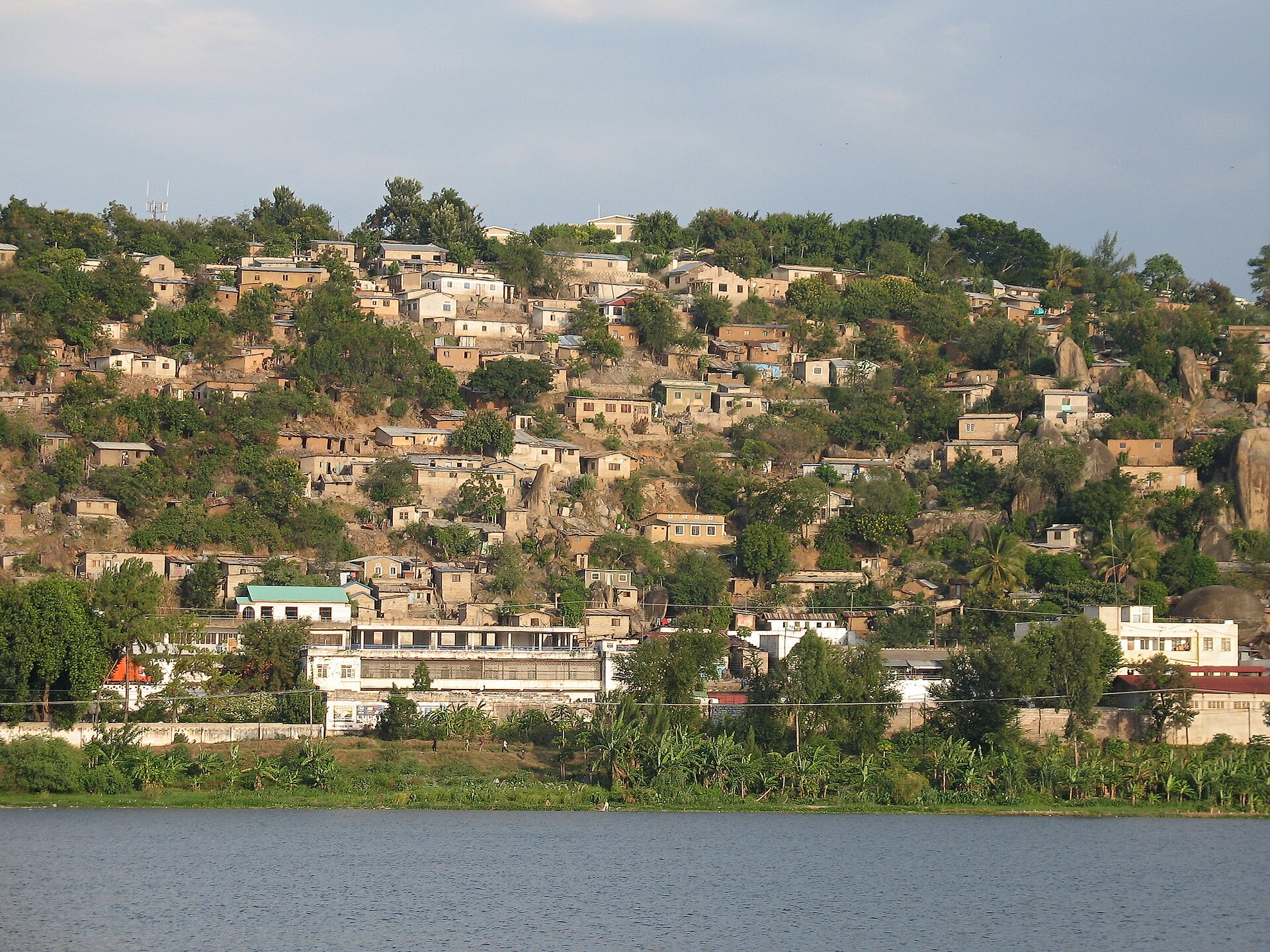 Imagem de referência relacionada a Mwanza, item descrito como registro de referência sobre Mwanza, organizado a partir de dados estruturados abertos