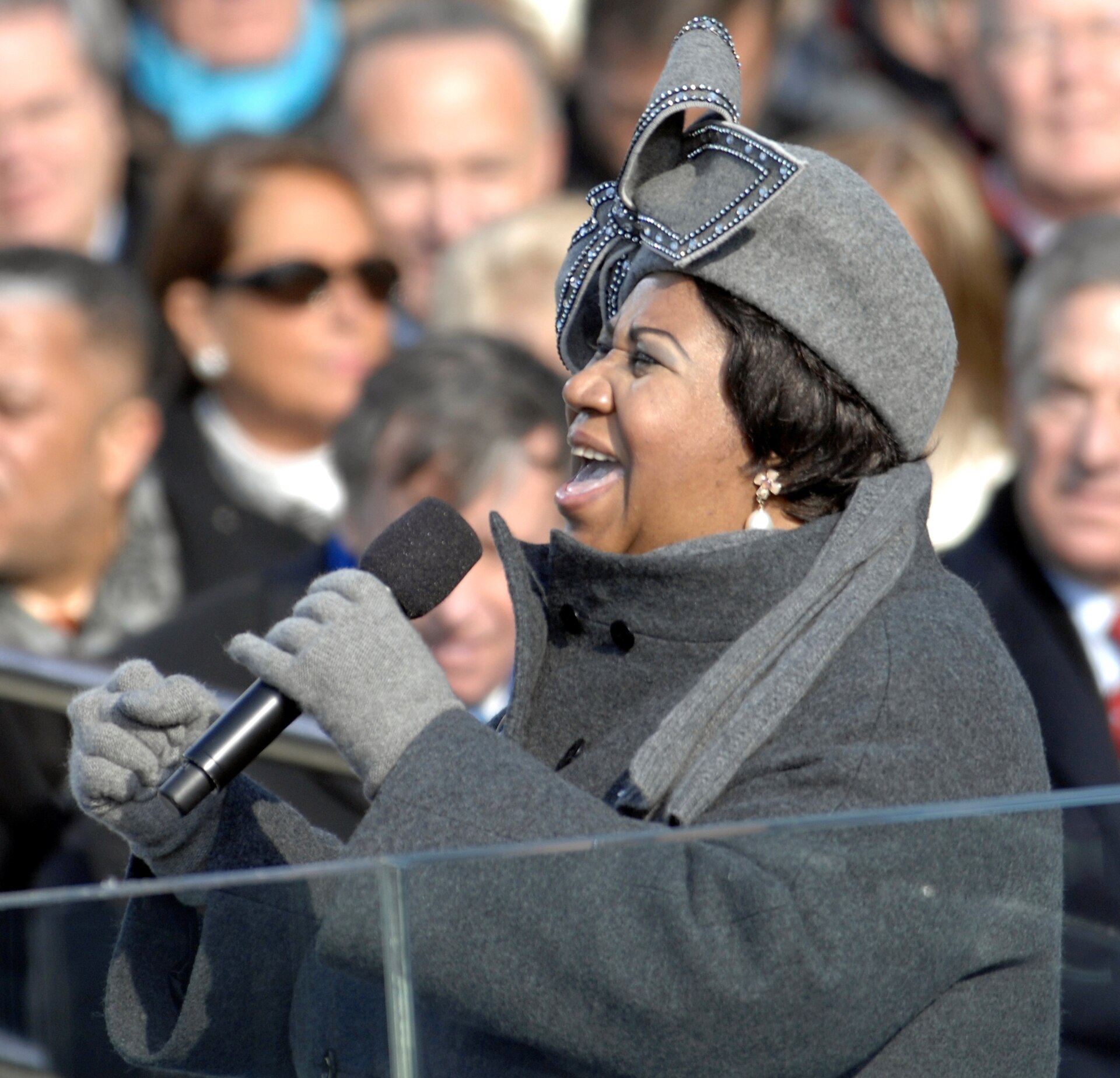 Imagem de referência de Aretha Franklin, descrito nos dados abertos como cantora e compositora norte-americana (1942–2018)
