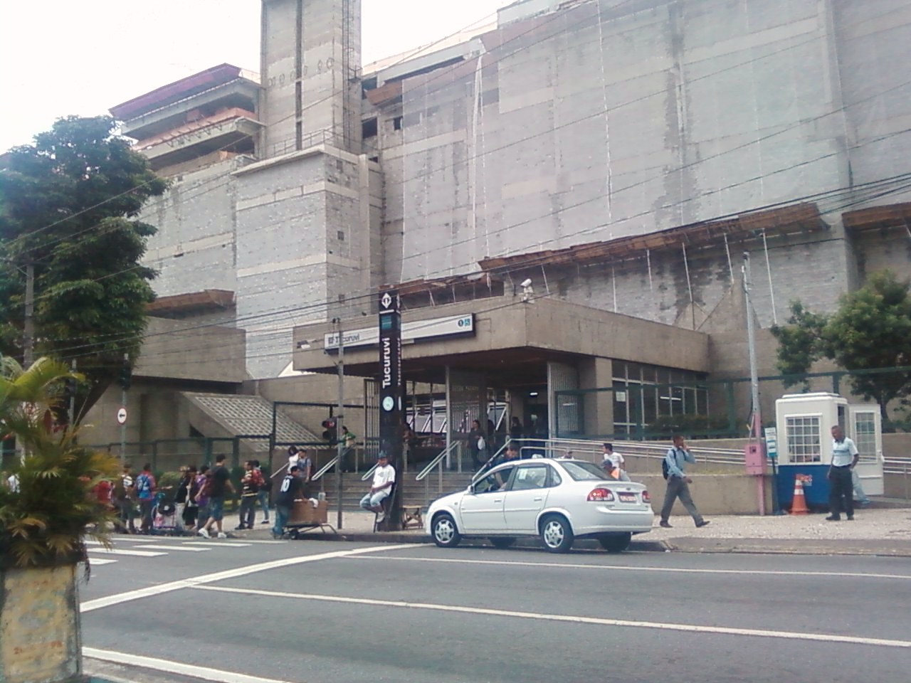 Imagem de referência de Estação Tucuruvi, descrito nos dados abertos como estação de metrô em São Paulo