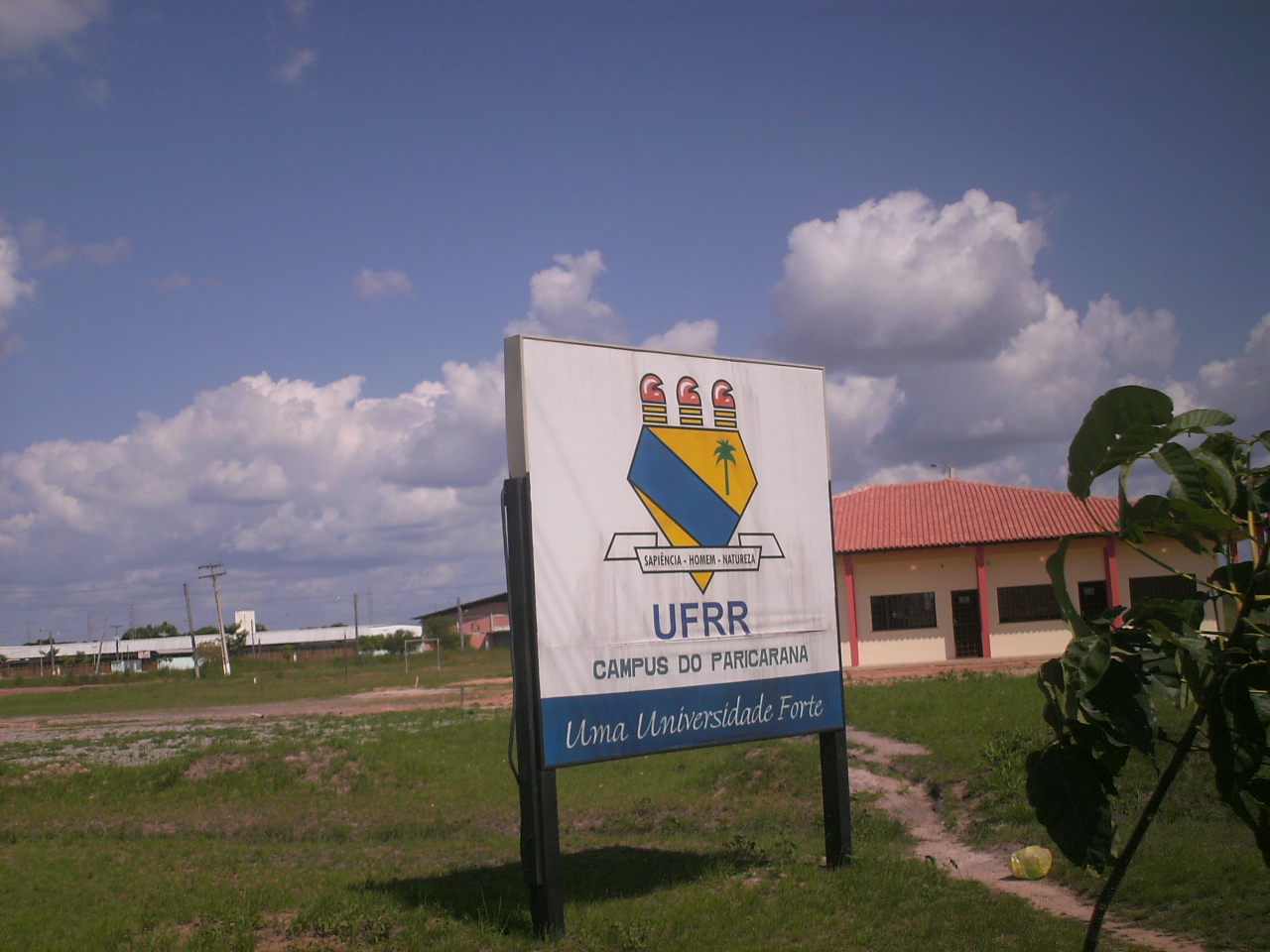 Imagem de referência de Universidade Federal de Roraima, descrito nos dados abertos como universidade pública federal no estado de Roraima, no Brasil
