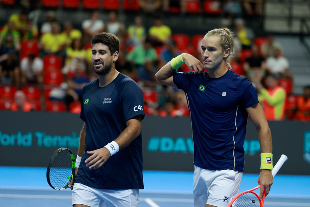 Brasil supera a Suíça pela terceira vez e retorna à elite da Copa Davis em 2027