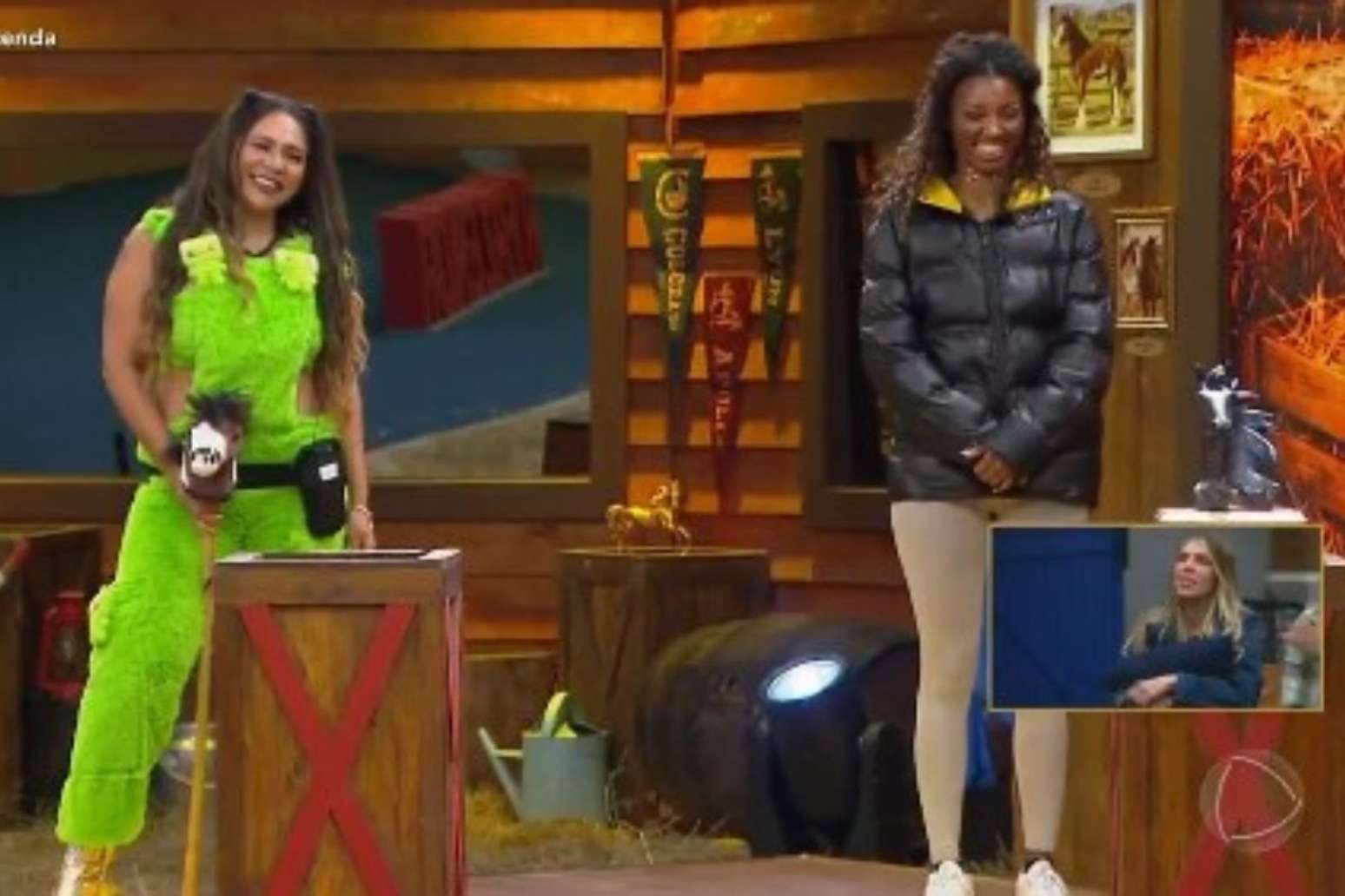 Darlin reage com ironia a coment&aacute;rio durante din&acirc;mica