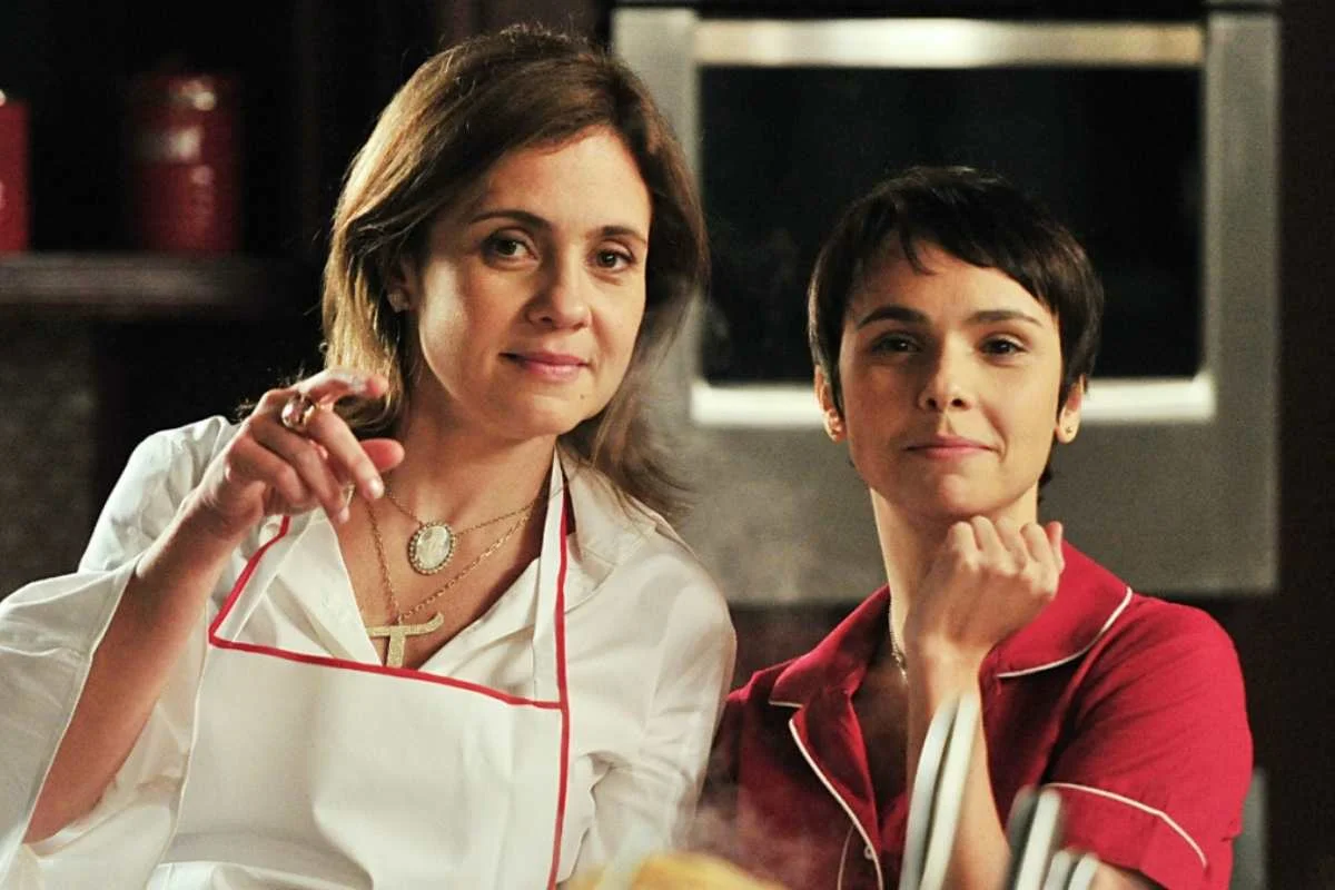 Adriana Esteves e Debora Falabella