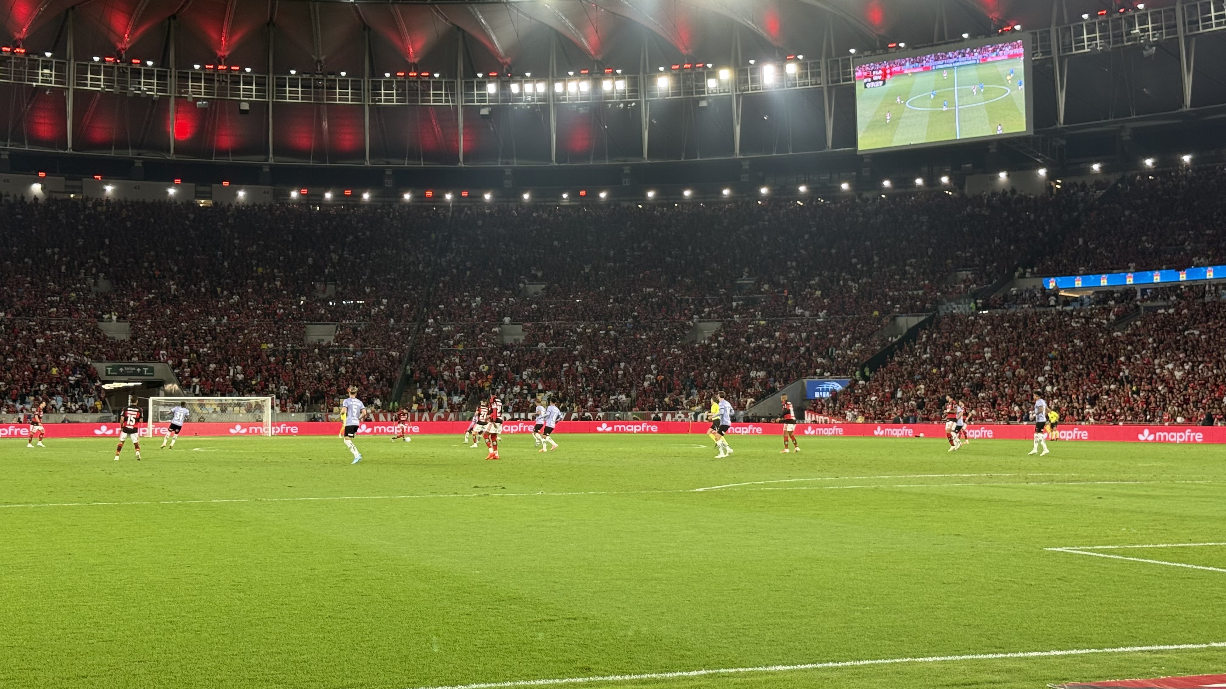 Gramado do Maracanã vai melhorar até o fim do ano? Entenda