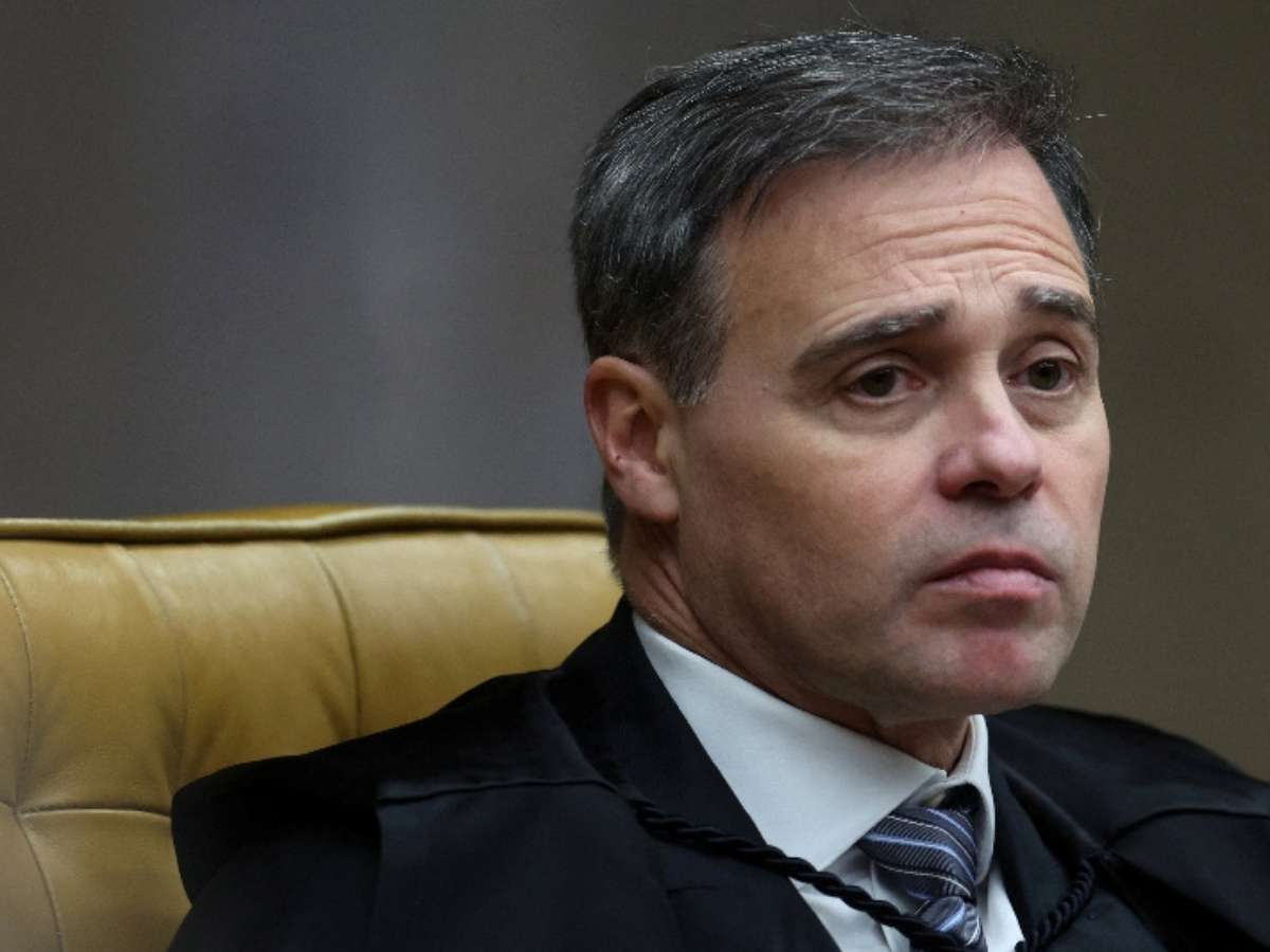 Mendonça diz que abertura do celular de Vorcaro pode tumultuar julgamento no STF
