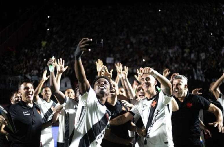Empate pode tirar o Vasco da zona de rebaixamento do Brasileiro