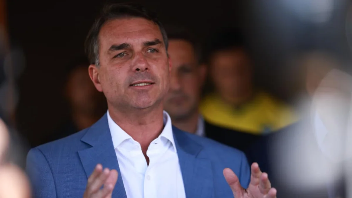 Datafolha: 46% dos votos de Renan, Caiado, Zema e Cury migram para Flávio