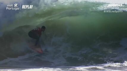 Gabriel Medina emenda tubo com aéreo espetacular, tira 8.17 e vira contra Ítalo Ferreira