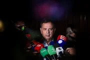 Campanha de Flávio Bolsonaro diz ter procurado apoio de Augusto Cury - imagem 4