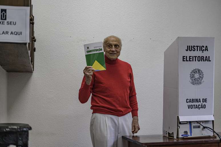 Moraes, Medonça, Nunes Marques e outras autoridades vão às urnas nesta manhã