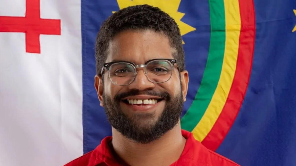 Jones Manoel ironiza Nikolas após derrota de Flávio: "Fique triste não"