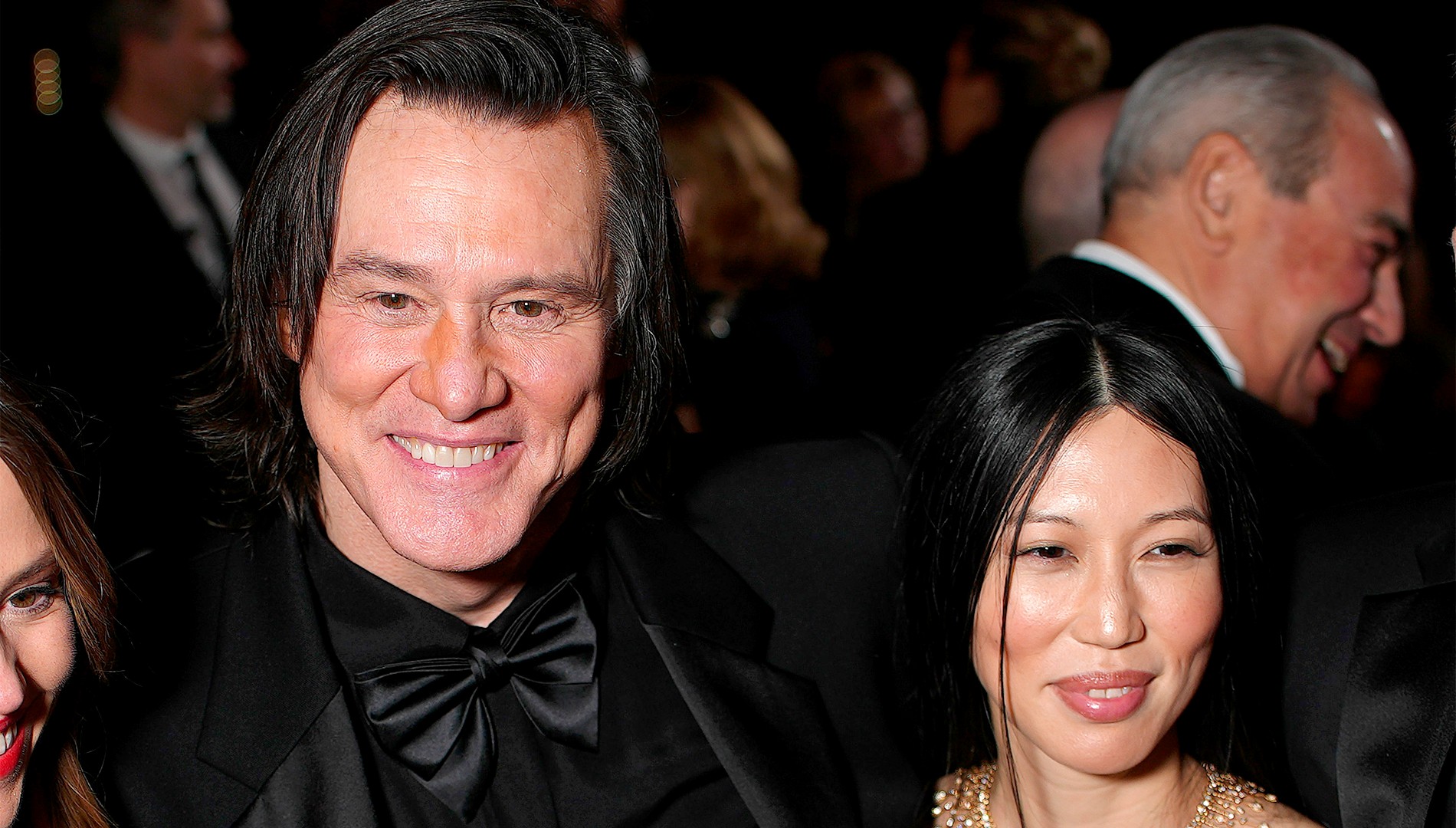 Site revela casamento secreto de Jim Carrey com namorada em cerimônia nos EUA