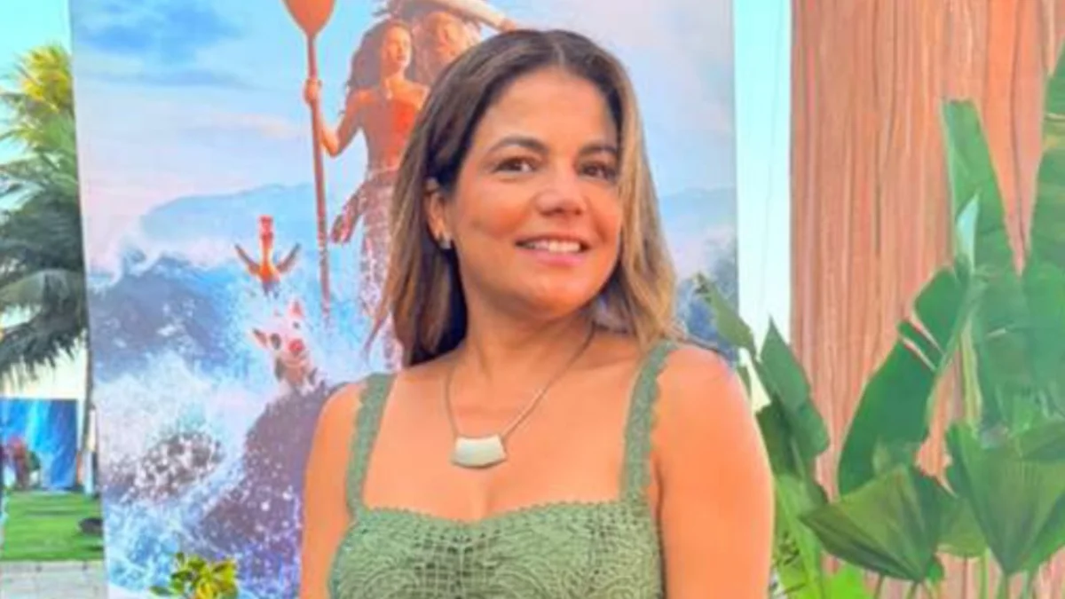 Nívea Stelmann revela que nunca deu beijo técnico em novelas: "Aproveitava"