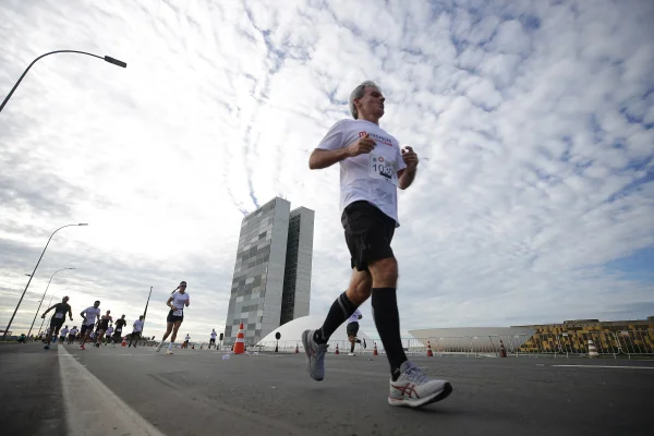 Metrópoles Endurance: fisioterapeuta explica por que a corrida é essencial