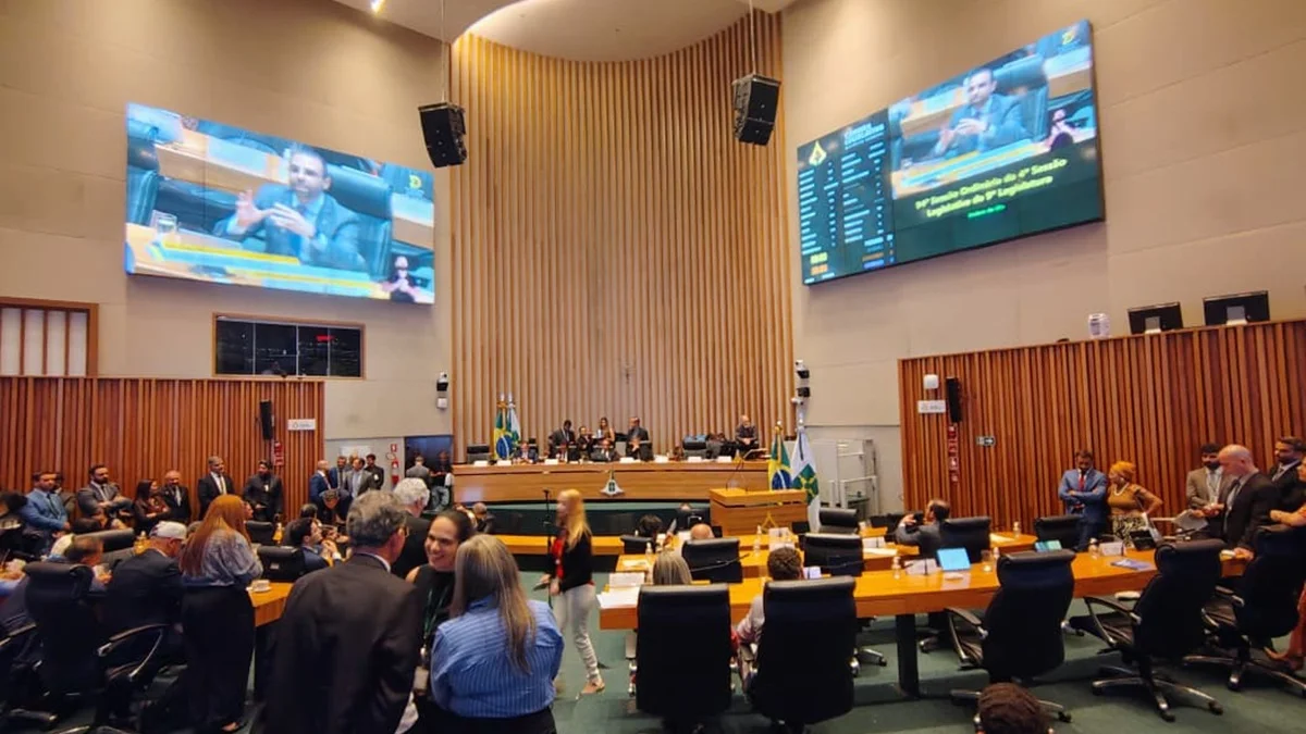 Projeto que prevê 3ª eleição na Mesa da CLDF é aprovado em 1º turno