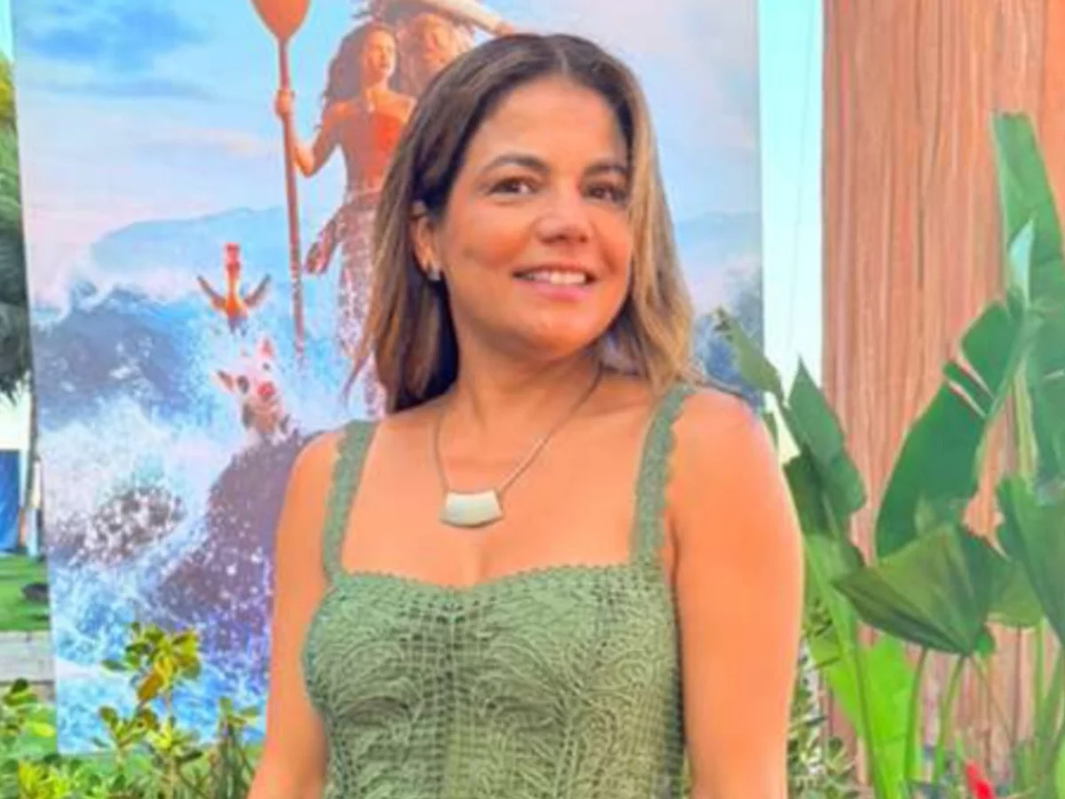 Nívea Stelmann revela que nunca deu beijo técnico em novelas: "Aproveitava"