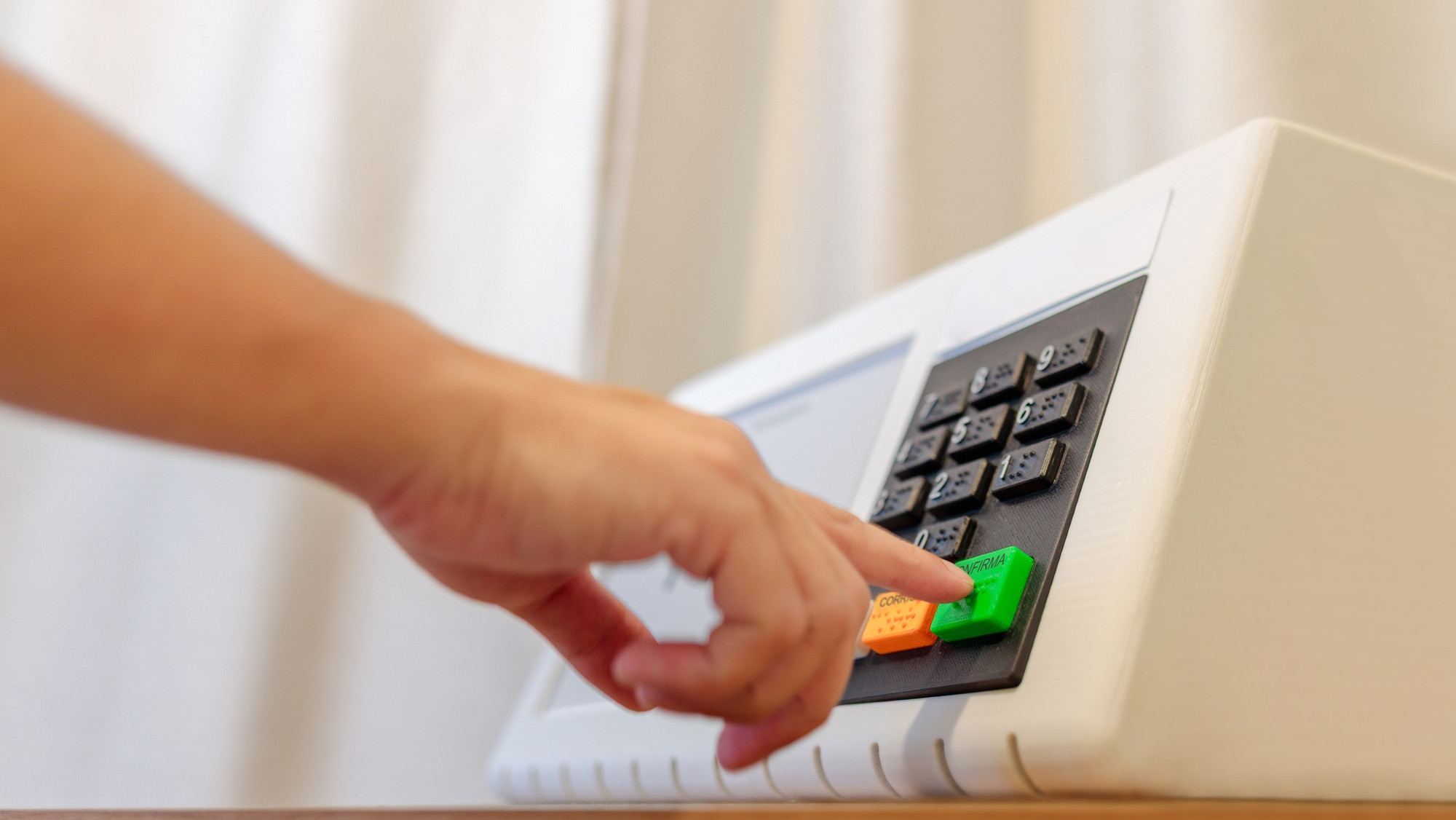 Eleições 2026: votação terá horário unificado em todo o Brasil; veja como funciona