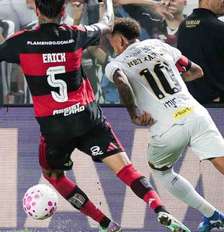 Neymar marca duas vezes de pênalti e salva Santos da derrota contra o Flamengo – Foto: Raul Baretta/ Santos FC. / Jogada10