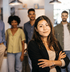 A capacidade de liderar pode ser desenvolvida com conhecimento, experiência e atenção à dinâmica do ambiente de trabalho Foto: jordisalas.net | Shutterstock / Portal EdiCase