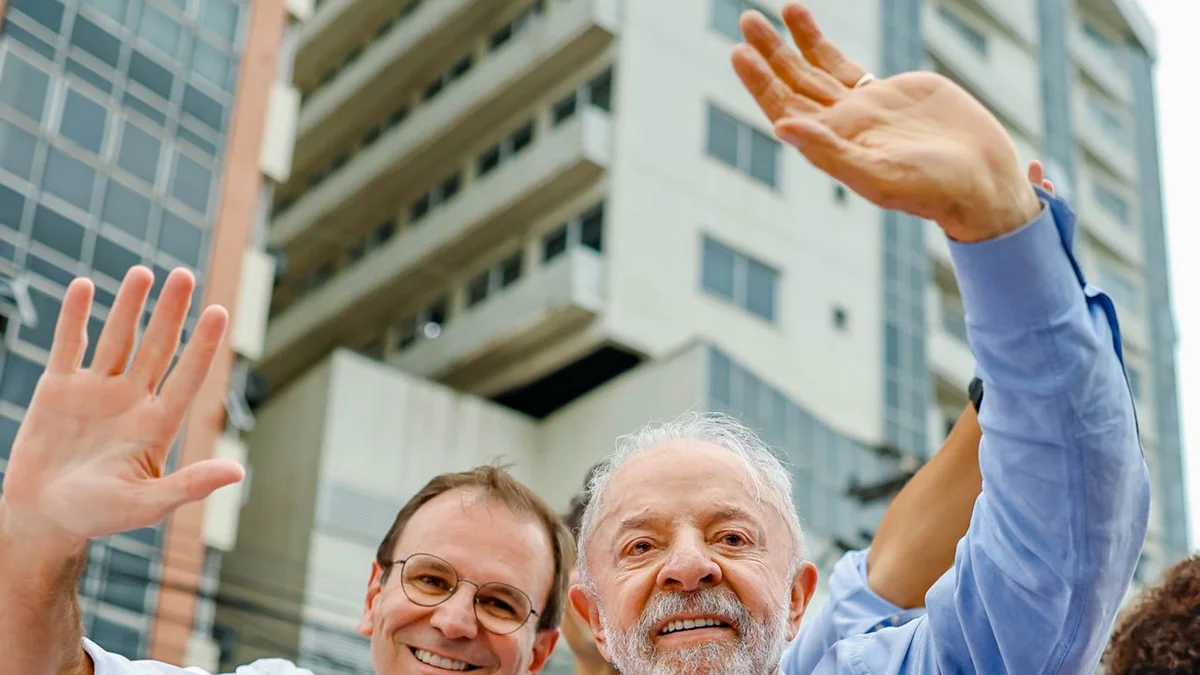Eduardo Paes diz que fará campanha para Lula, mas que não será "vassalo"