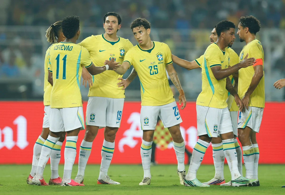 Foto colorida da vitória da Seleção Brasileira sobre a Índia - Metrópoles