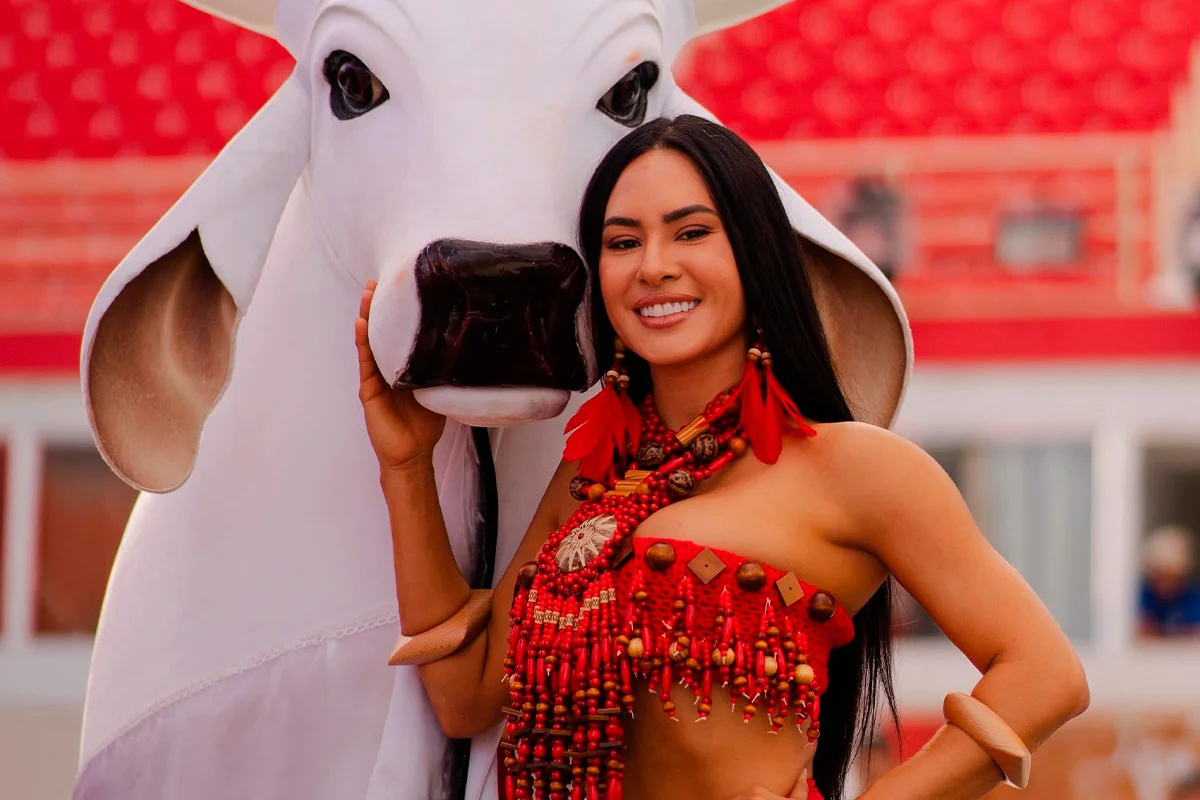 Imagem da matéria: Isabelle Nogueira é cobrada por fãs de apoio político e equipe se manifesta