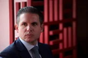 Sem apoio no PL, Motta faz ofensiva sobre Centrão para garantir reeleição