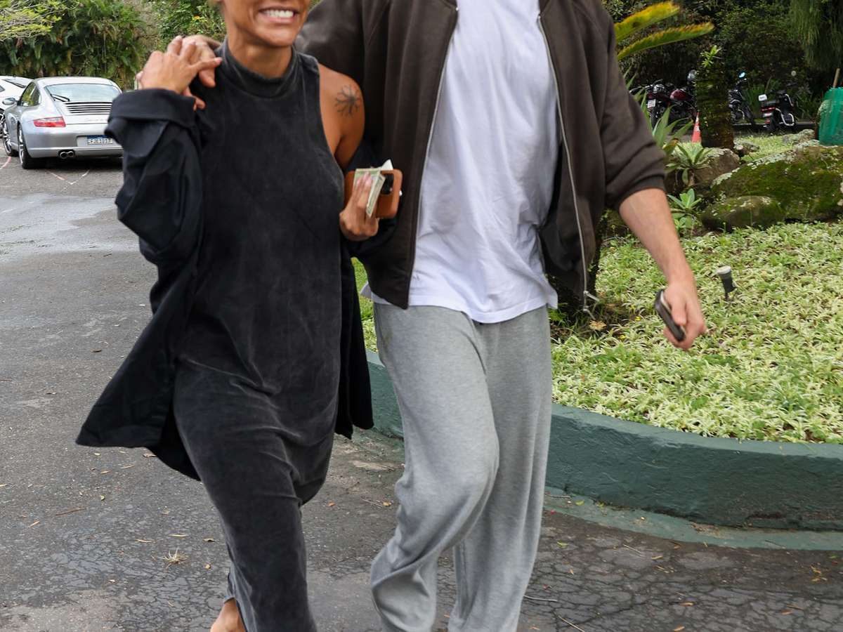 Leandra Leal, Alinne Moraes e mais famosos vão às urnas para votar; veja fotos