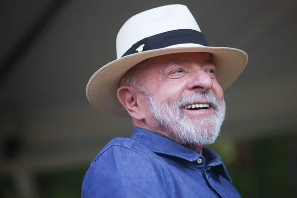 Esquerda fala em manter mobilização nas ruas mesmo com vitória de Lula - destaque galeria