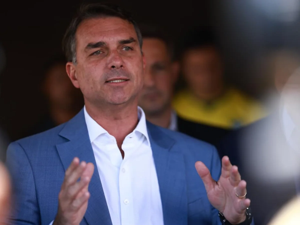 Datafolha: 46% dos votos de Renan, Caiado, Zema e Cury migram para Flávio