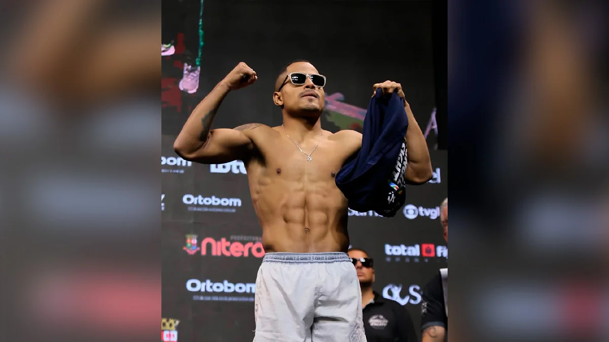 Brasiliense Eliwelton "Tourinho" vence o Jungle Fight 155 no peso-leve