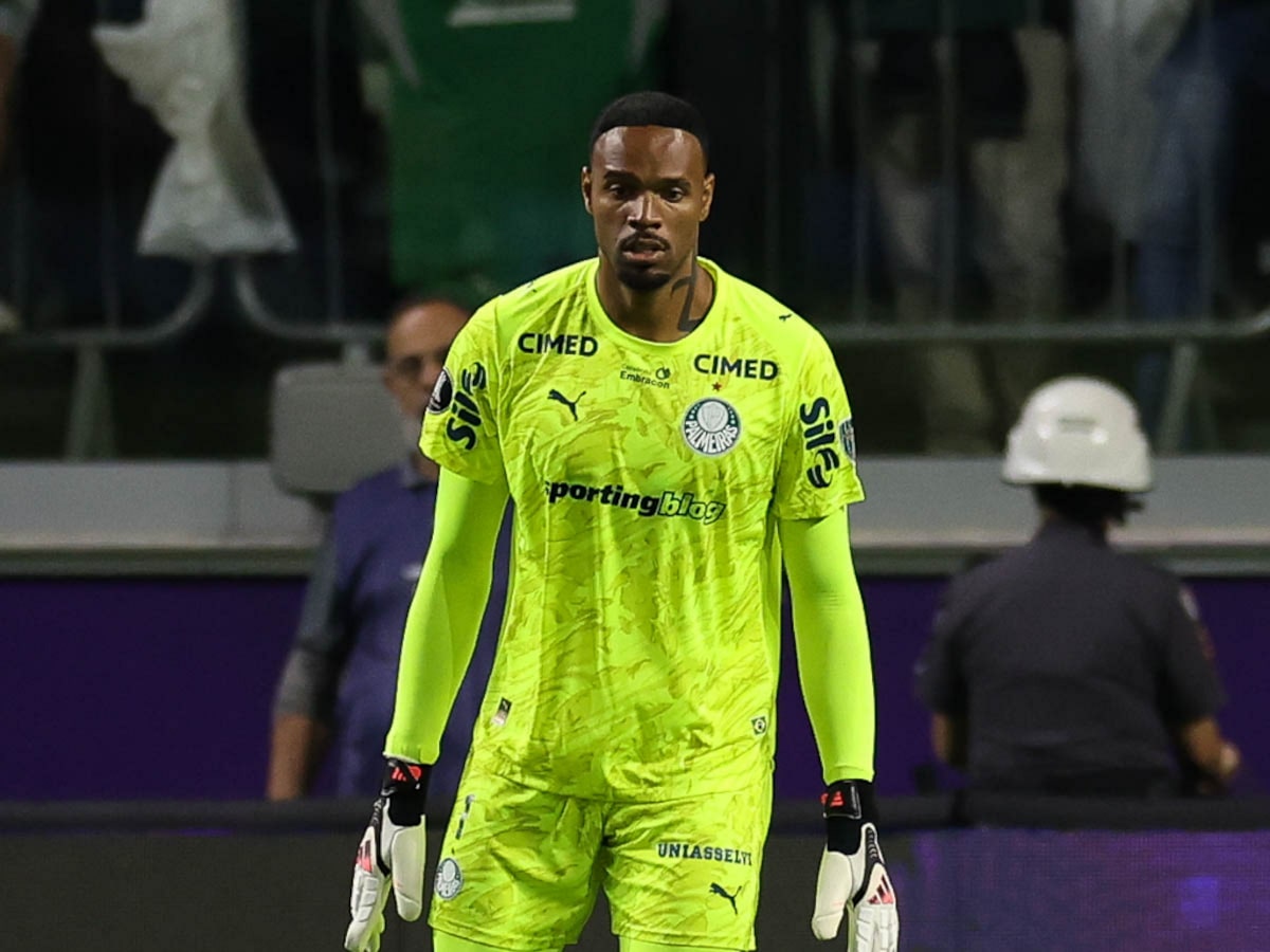 Carlos Miguel decide duas disputas por pênaltis e iguala marca de Weverton pelo Palmeiras