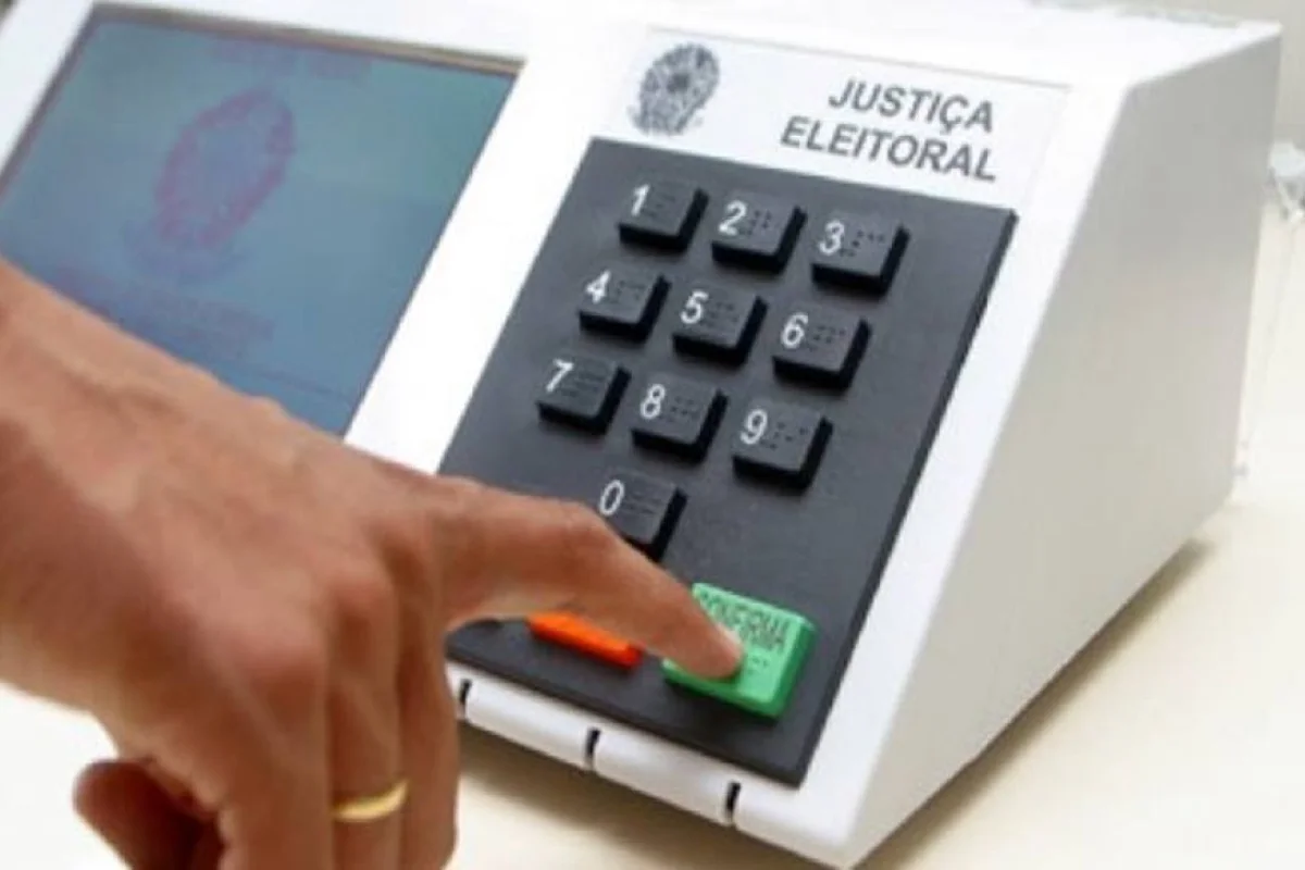 TSE: primeira hora de votação tem 1 milhão de justificativas de ausência
